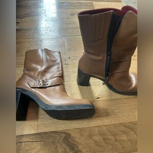 Tommy Hilfiger , size 9, Tan Leather Boots